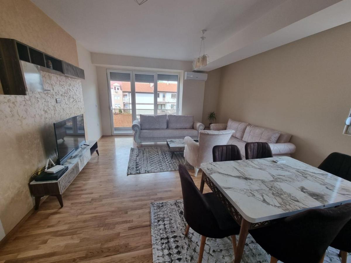 Atena Apartment Ohrid Esterno foto
